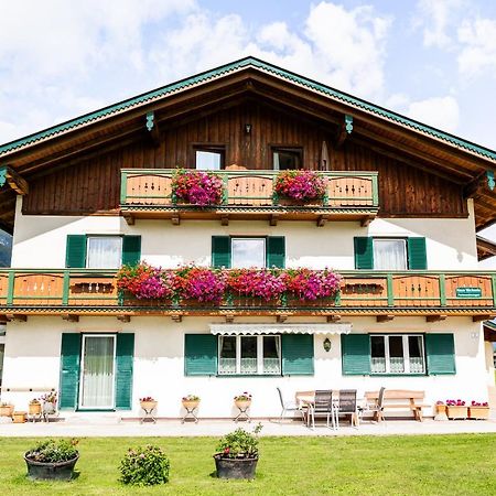 Апартаменты Haus Michaela Гшвандт Экстерьер фото